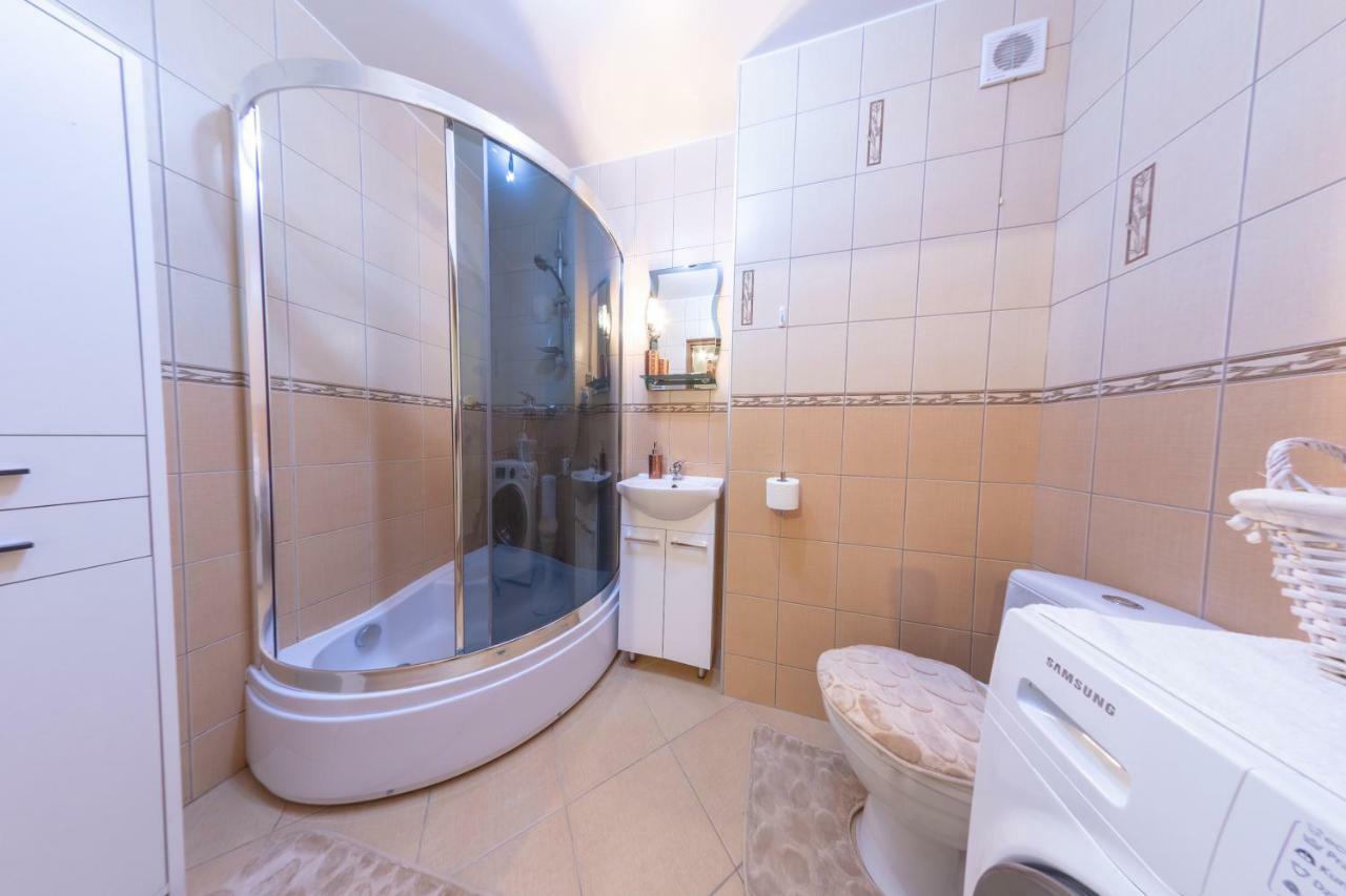 Apartament Optima Ustrzyki Dolne Eksteriør bilde